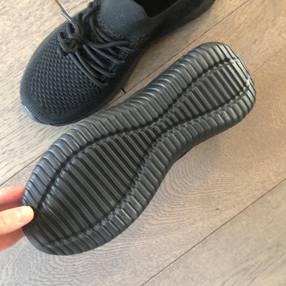 Black Running Shoes - Picture 3 of 3